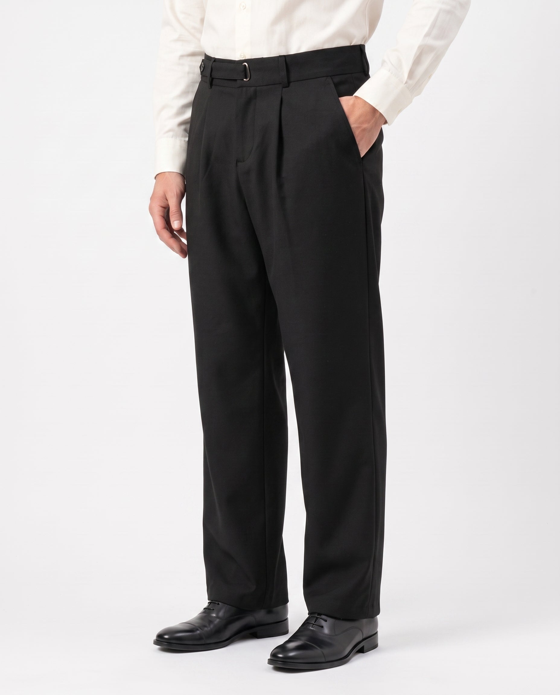 Fluid Trouser